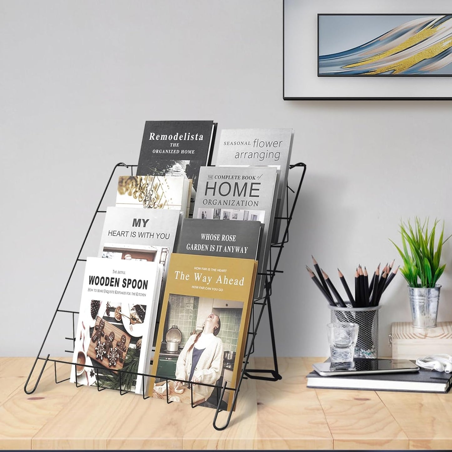 Wire Magazine Rack with 4 Open Tiers Book Signing Rack Tabletop Display Stand Holds Both Magazines and Brochures Display Rack Wire - Black