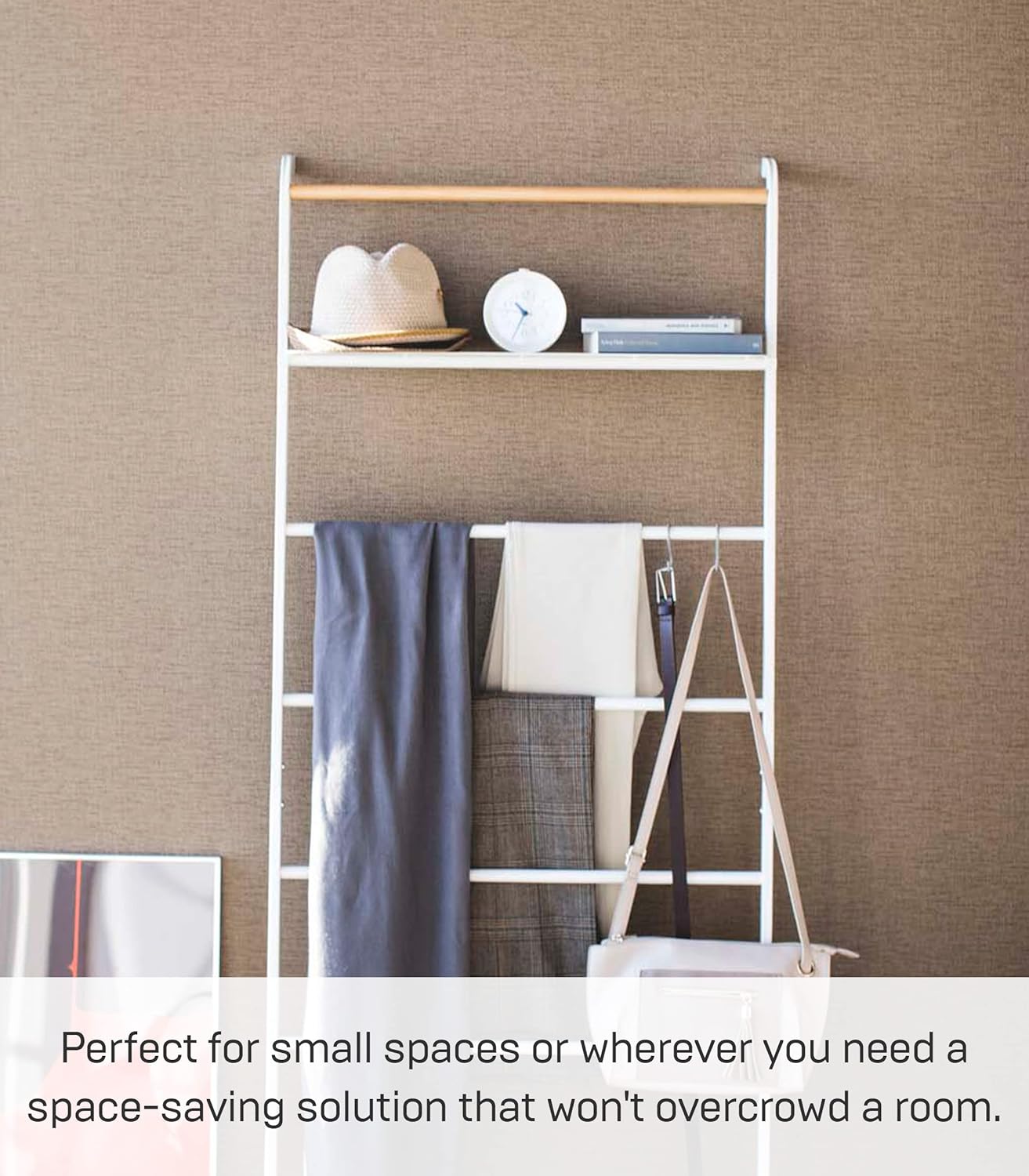 YAMAZAKI home Tower Leaning Ladder With Shelf White