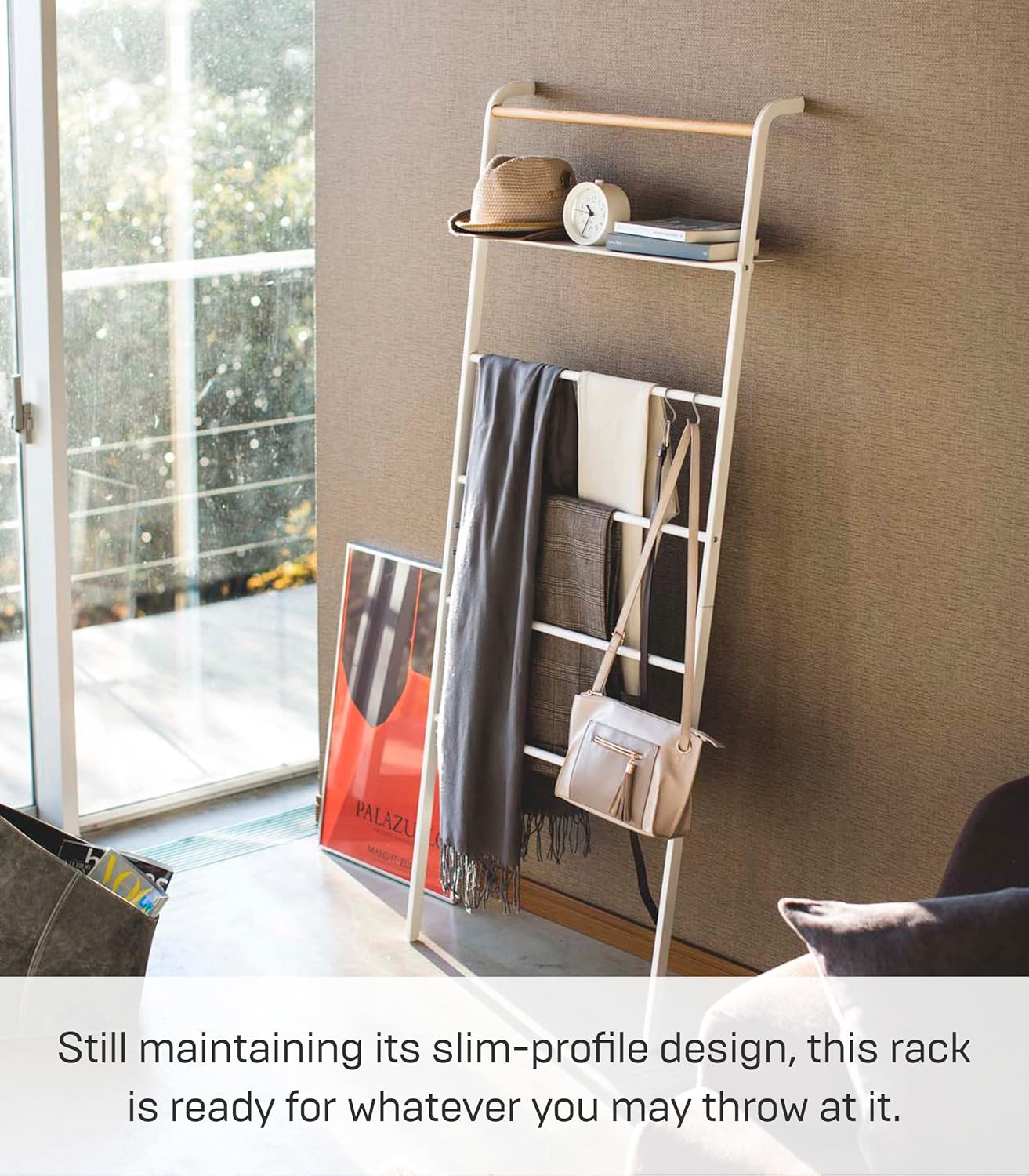 YAMAZAKI home Tower Leaning Ladder With Shelf White